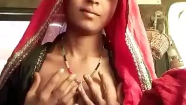 Sexy cute Rajasthani wife displays her nude boobs
