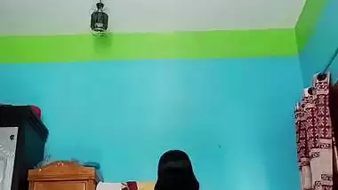 Bengali girl spreading ass in nude viral xxx clip