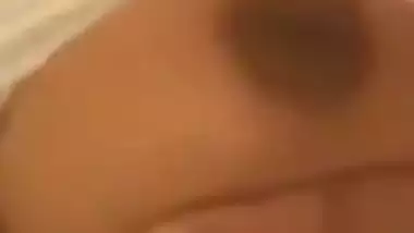 Sri Lanka Aunty Nude Video call (Sinhala)