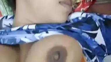 Squeezing a Tamil milf’s milky boobs