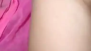 IndiaN beautiful village girl pussy forest