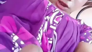 Sexy shemale masturbating and showing her big dick
