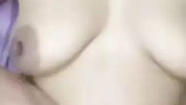 Stripchat young bhabhi showing topless body for money