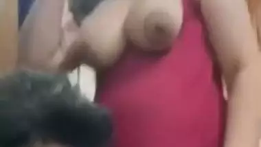 Pakistani wife feeding big boobs to husband viral MMS