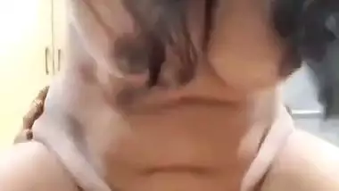 MILF reverse cowgirl sex style hot viral fucking